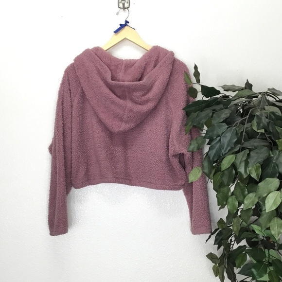 Urban Outfitters Pink Sherpa Cropped Hoodie - Picture 5 of 5
